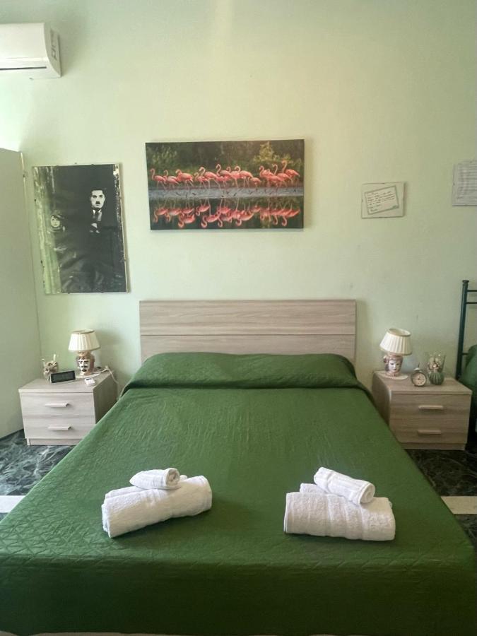 Maya'S Apartment Close To Ballaro Market And Central Station Palermo Exteriér fotografie