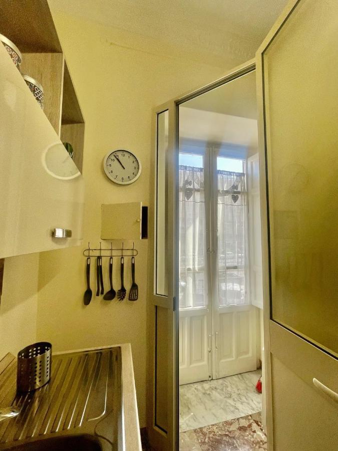Maya'S Apartment Close To Ballaro Market And Central Station Palermo Exteriér fotografie