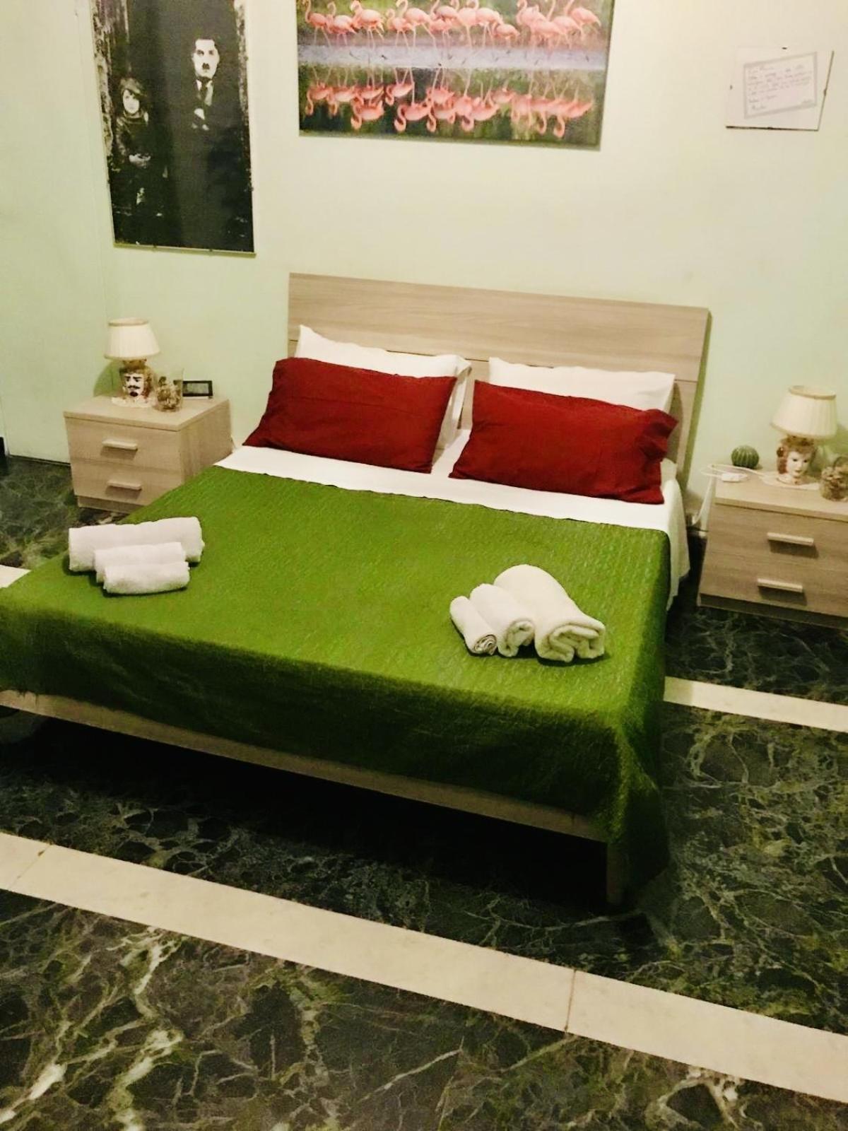 Maya'S Apartment Close To Ballaro Market And Central Station Palermo Exteriér fotografie